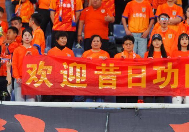 雷根斯堡防守稳固，成功力保三分的简单介绍