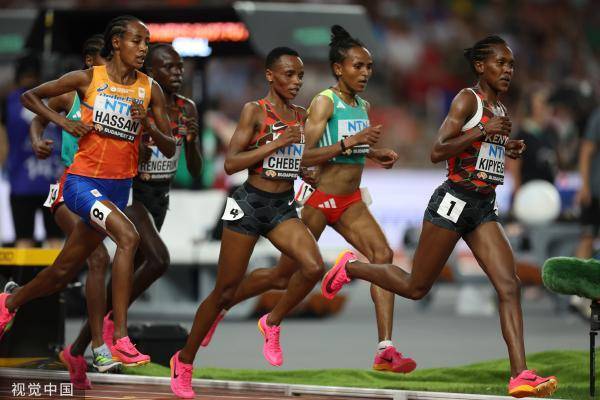 肯尼亚女子径赛选手创年奥运新纪录