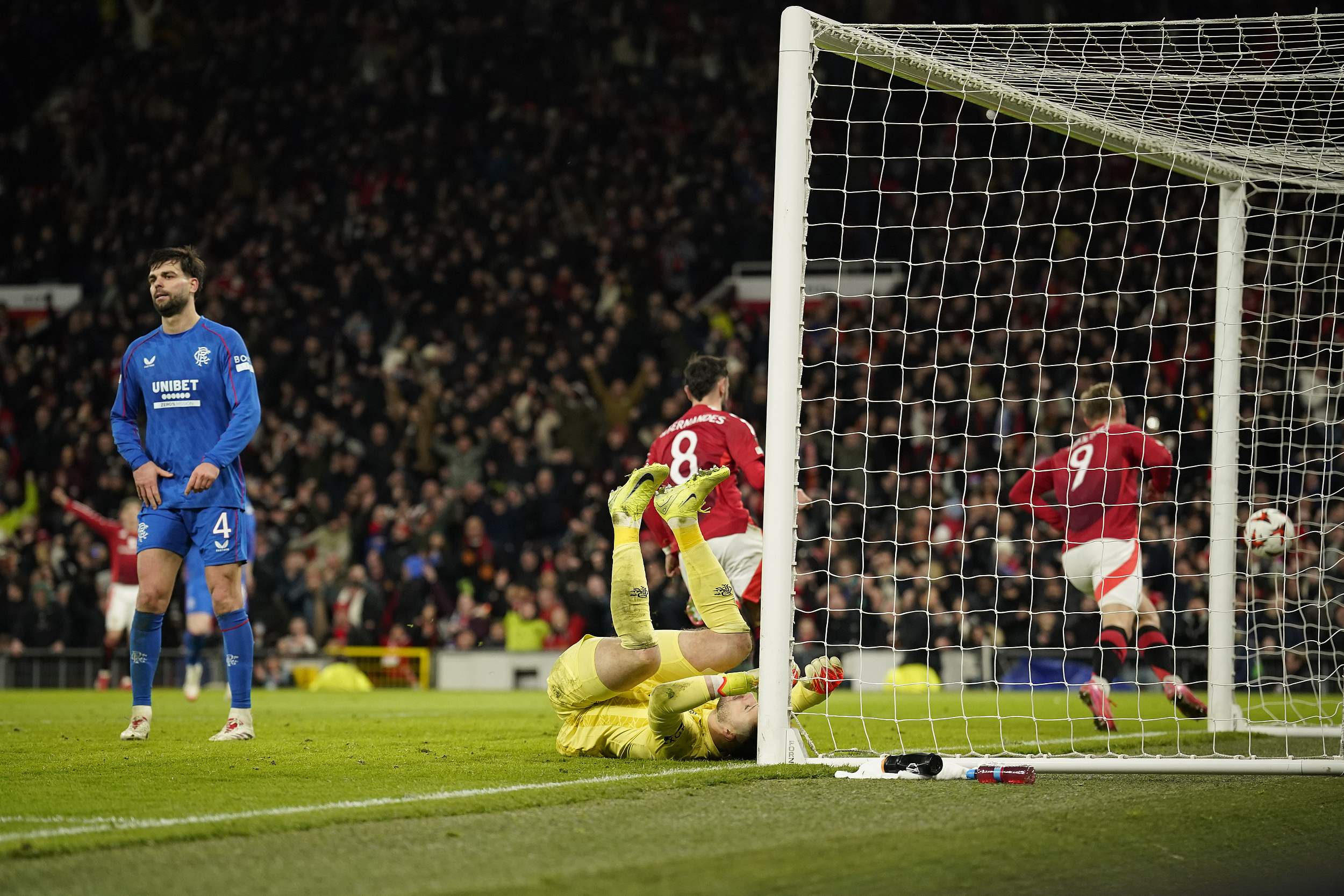 曼联惨败，欧冠出局！