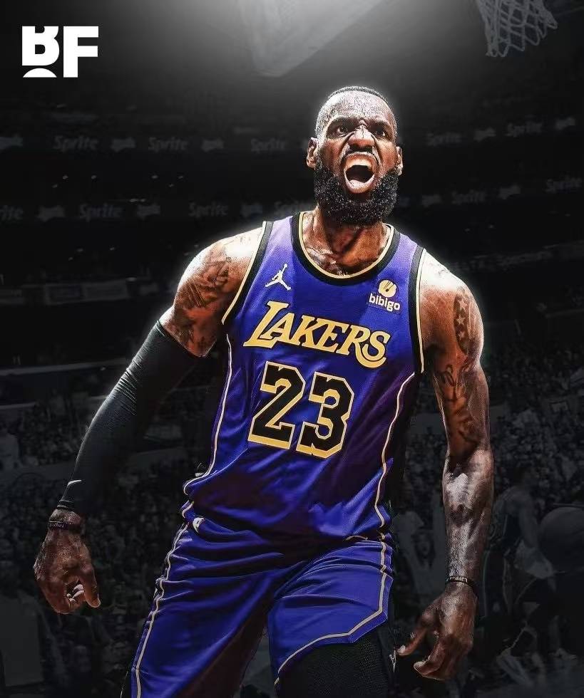  詹姆斯迎来三赛季高光表现，雄鹿球迷沸腾！